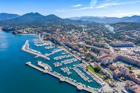 Où aller en vacances en Corse ?